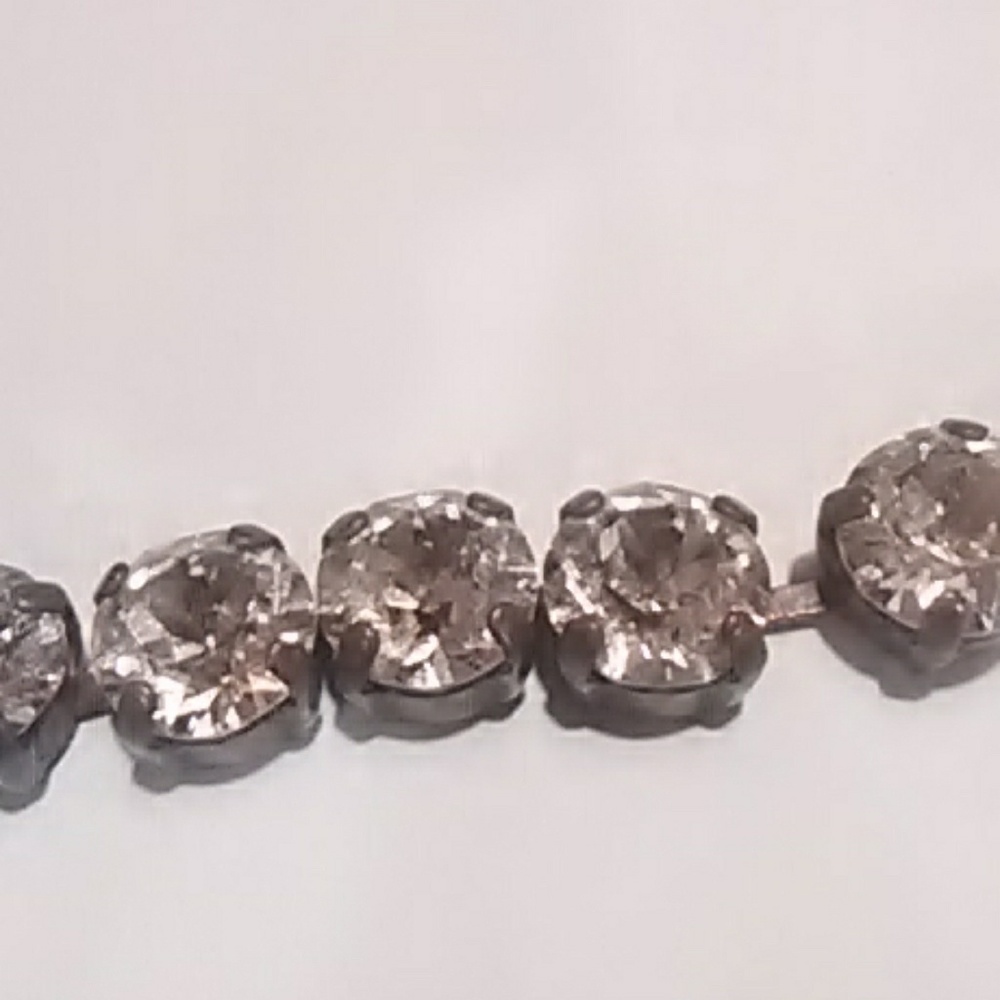 Sabika inspired crystal necklace